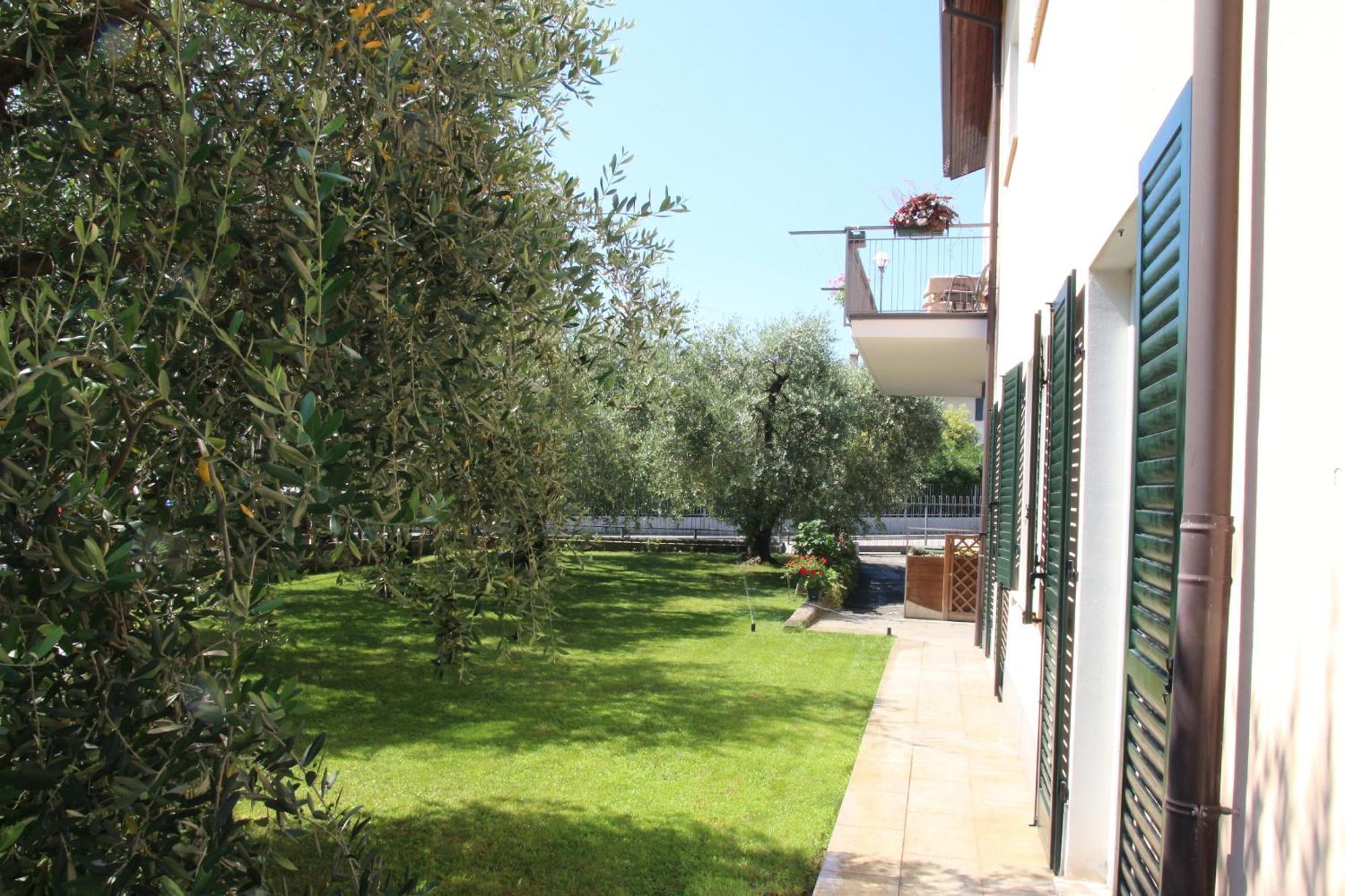 B&B Casa Wanda Since 1999 Riva del Garda Eksteriør bilde
