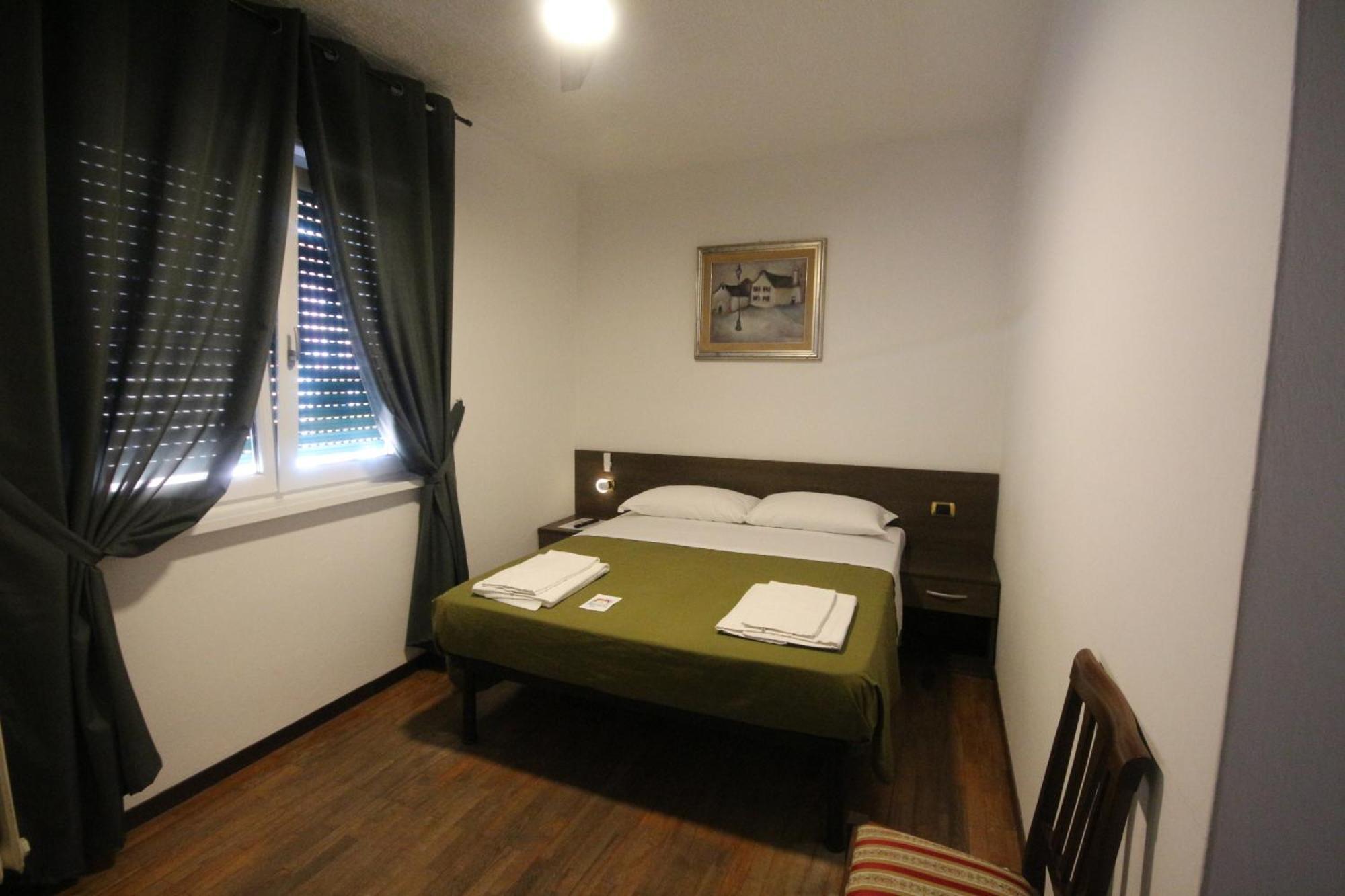 B&B Casa Wanda Since 1999 Riva del Garda Eksteriør bilde