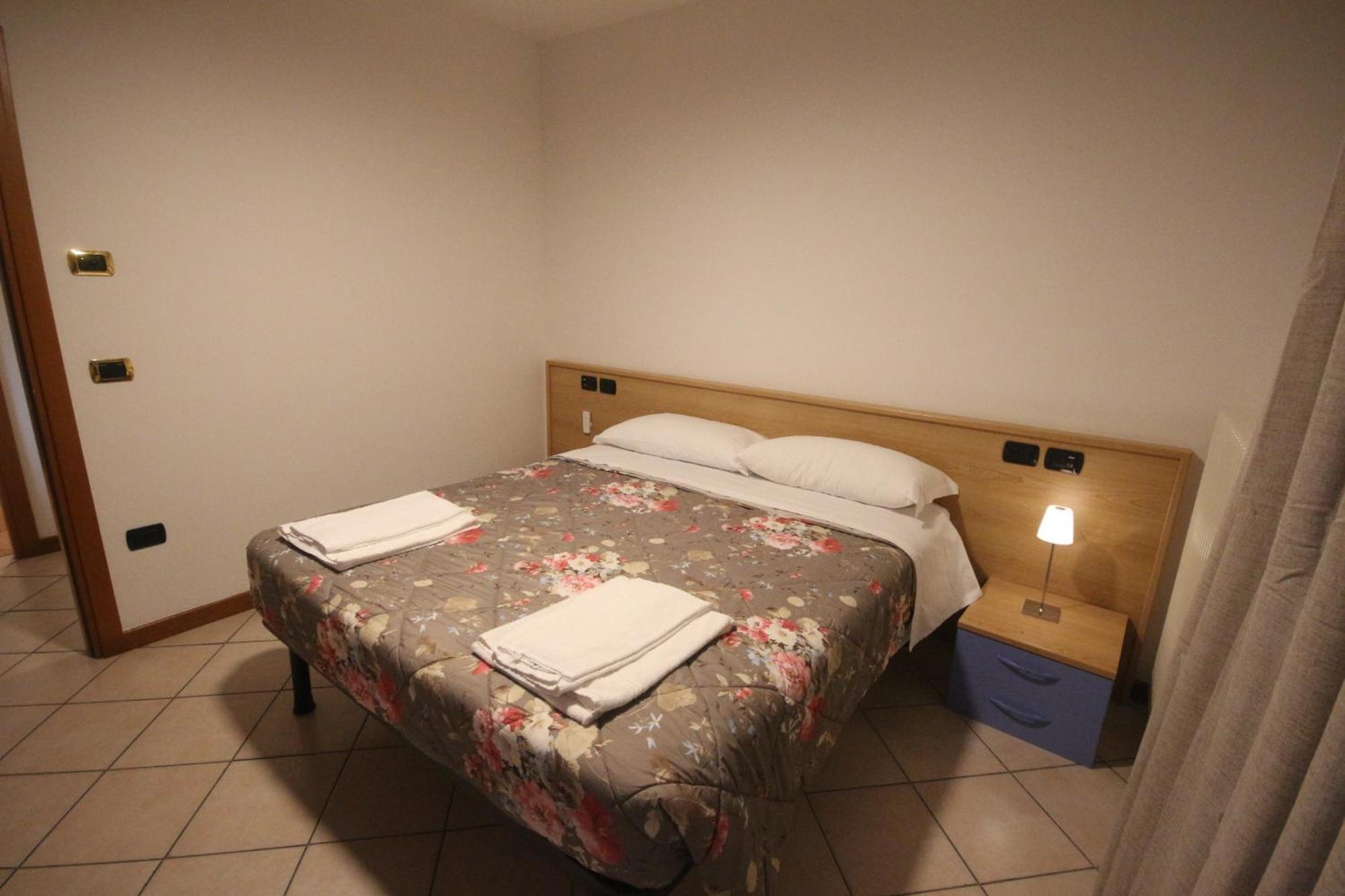 B&B Casa Wanda Since 1999 Riva del Garda Rom bilde