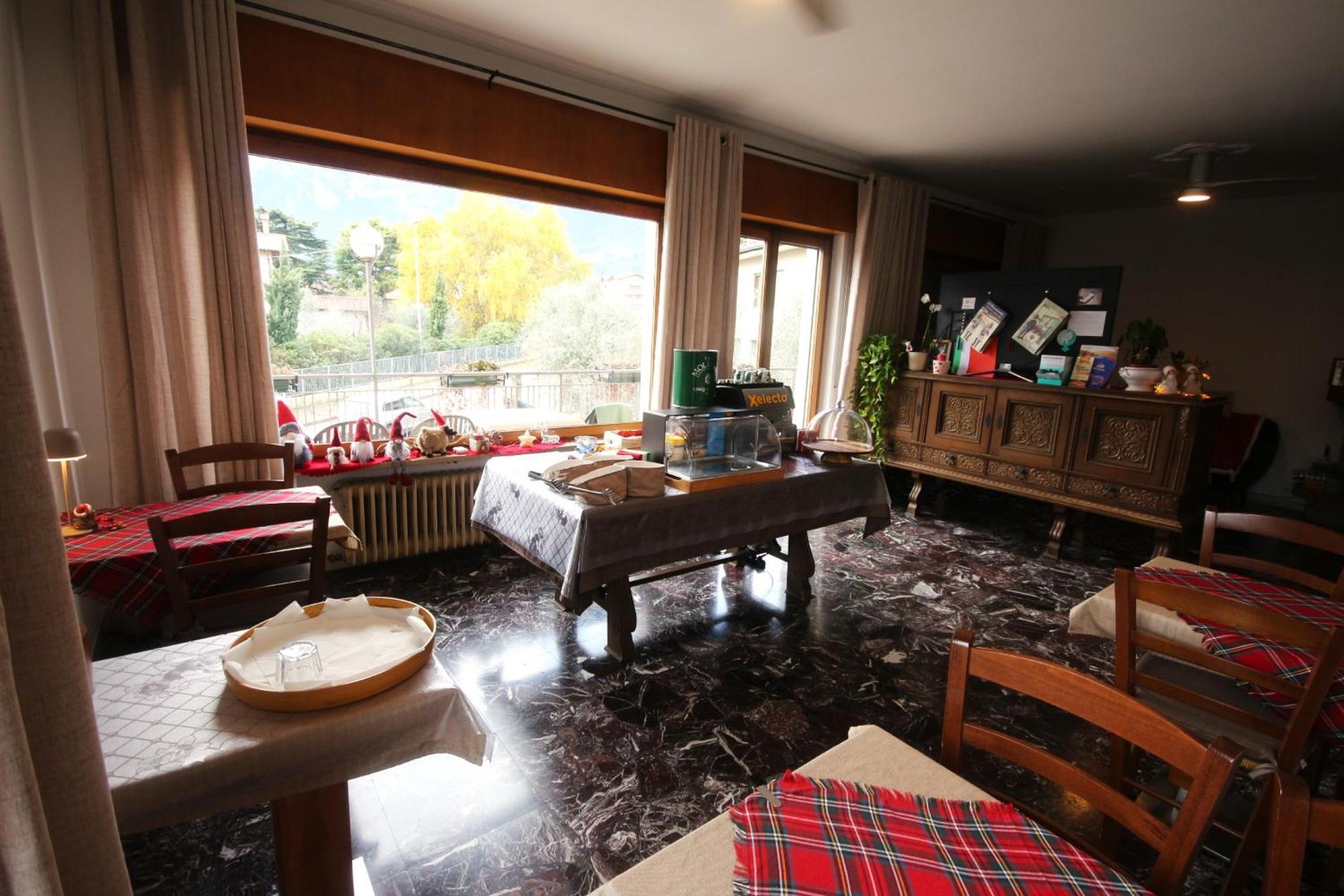 B&B Casa Wanda Since 1999 Riva del Garda Eksteriør bilde